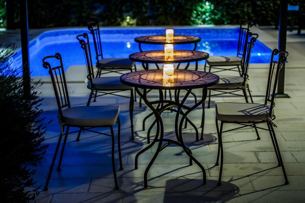 Villa Apartments Katja تروغير المظهر الخارجي الصورة