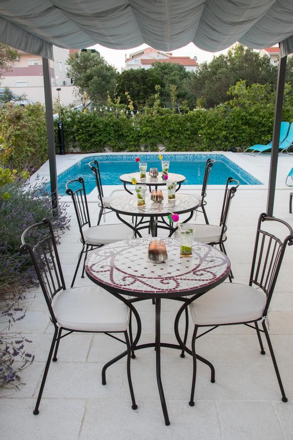 Villa Apartments Katja تروغير المظهر الخارجي الصورة