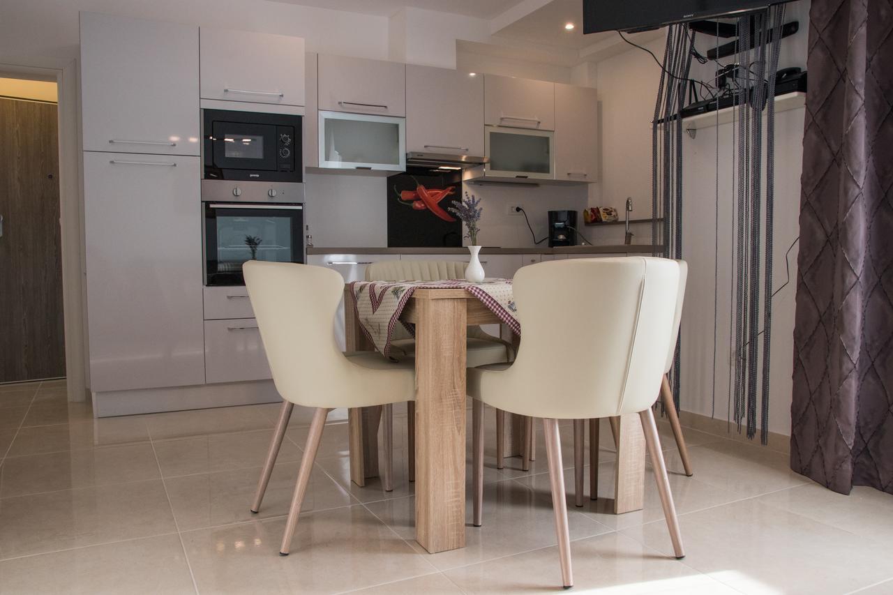 Villa Apartments Katja تروغير المظهر الخارجي الصورة